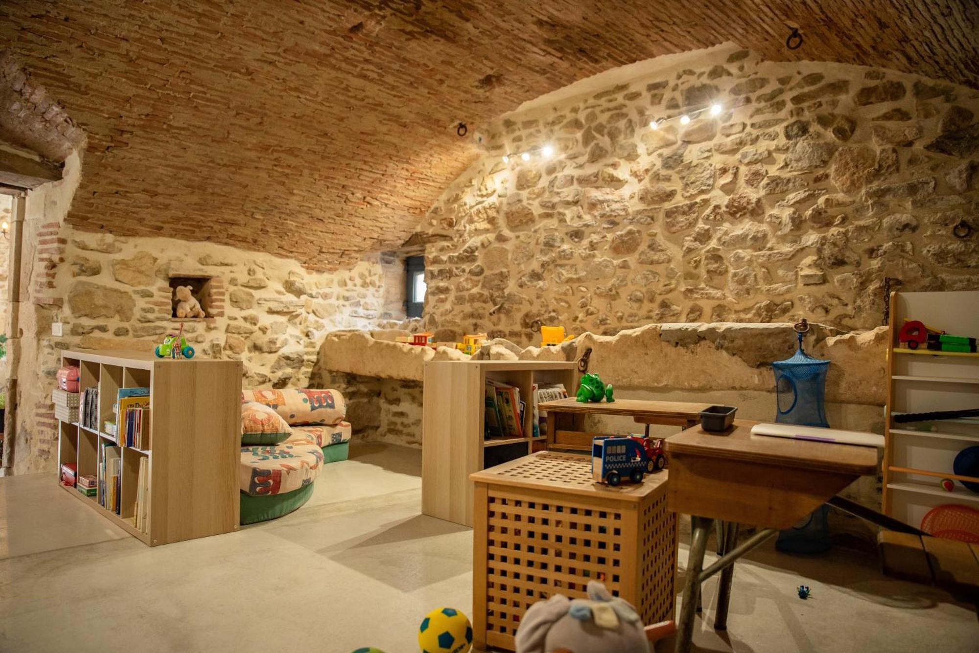 Domaine Forvent Bed & Breakfast Saint-Julien-de-Peyrolas Dış mekan fotoğraf