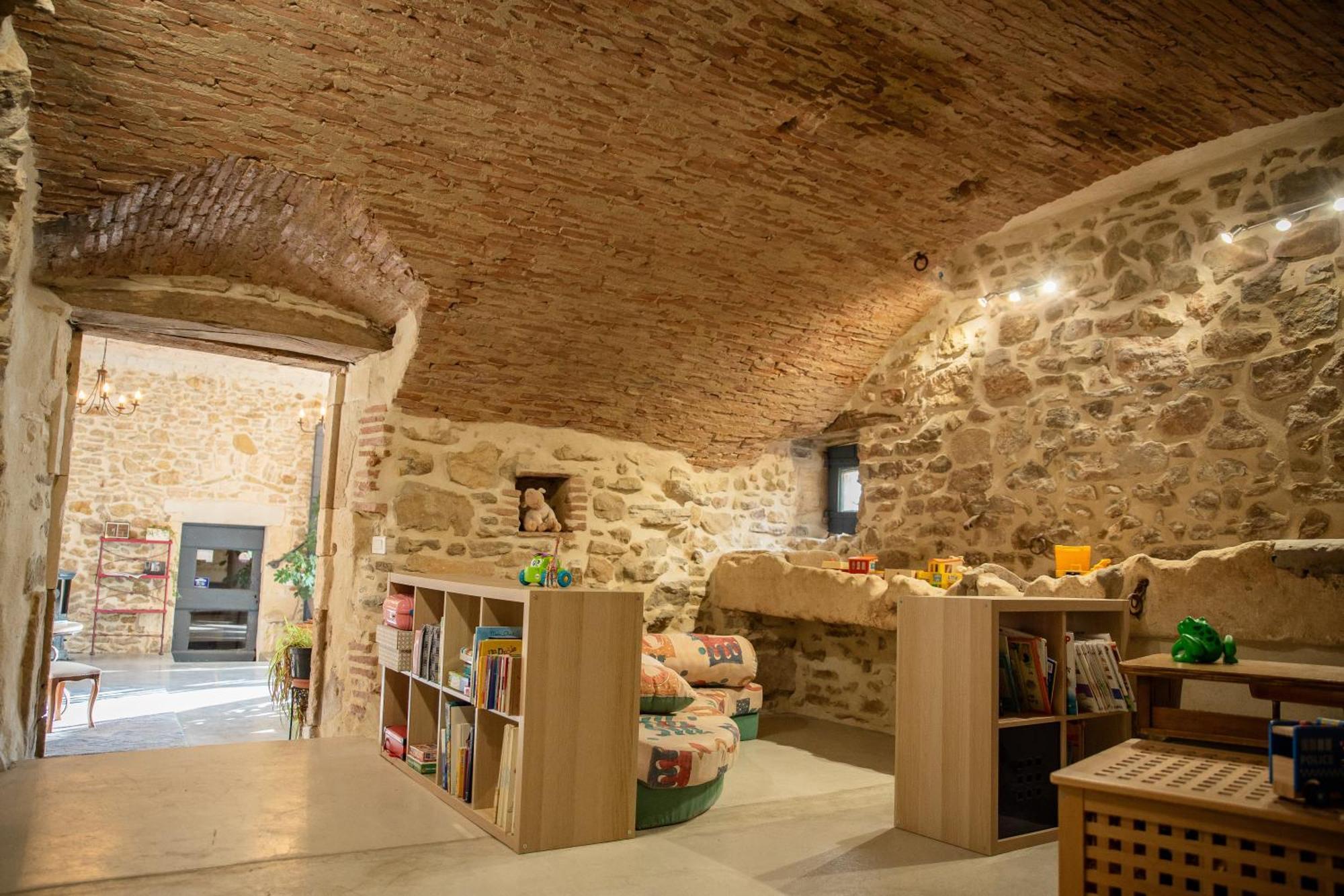 Domaine Forvent Bed & Breakfast Saint-Julien-de-Peyrolas Dış mekan fotoğraf