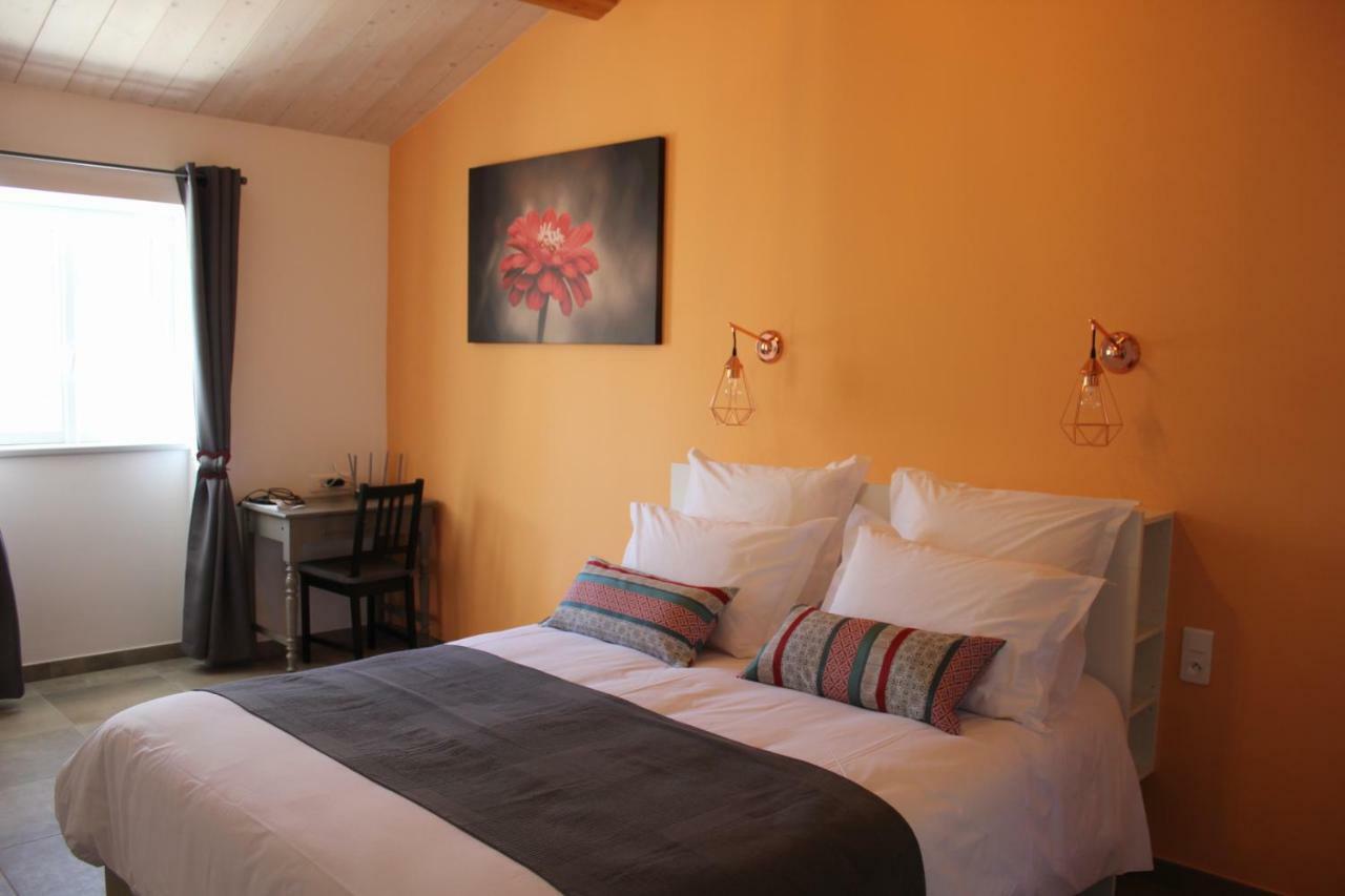 Domaine Forvent Bed & Breakfast Saint-Julien-de-Peyrolas Dış mekan fotoğraf