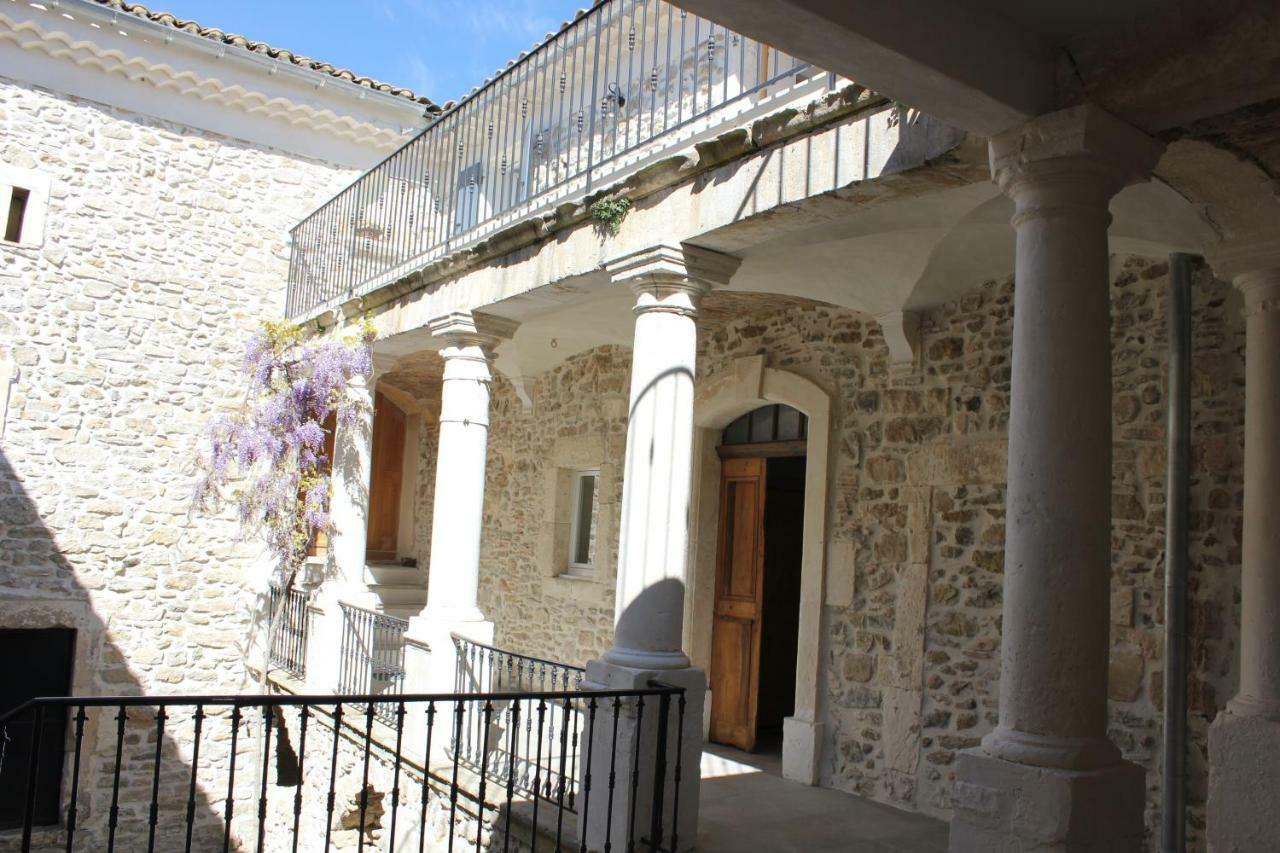 Domaine Forvent Bed & Breakfast Saint-Julien-de-Peyrolas Dış mekan fotoğraf