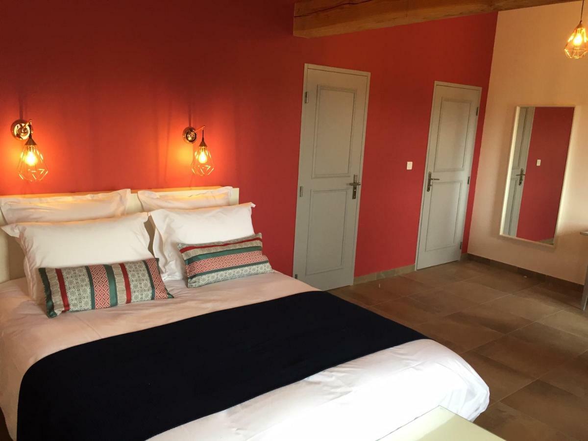 Domaine Forvent Bed & Breakfast Saint-Julien-de-Peyrolas Dış mekan fotoğraf